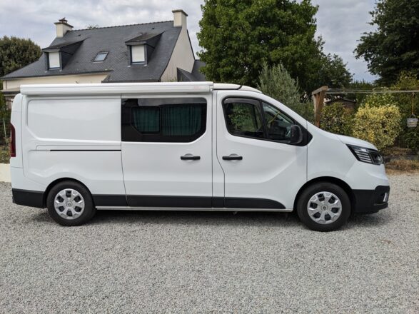 RENAULT  Trafic 3 image