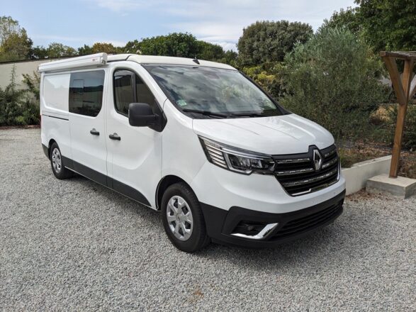RENAULT  Trafic 3 image