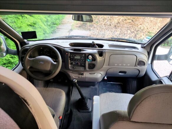 Ford Challenger Genesis 47 image
