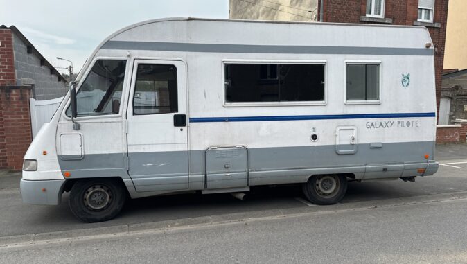 Peugeot Pilote galaxy Boxer image