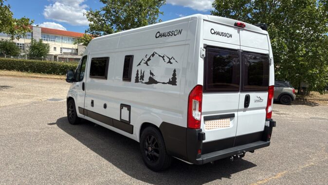 FIAT DUCATO III 2.0 MULTIJET 115 CH EU6 33 3.3T CHAUSSON TWIST V594 image