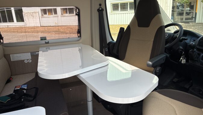 FIAT DUCATO III 2.0 MULTIJET 115 CH EU6 33 3.3T CHAUSSON TWIST V594 image