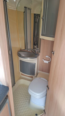 FIAT DUCATO SUNLIGHT CAPRON image