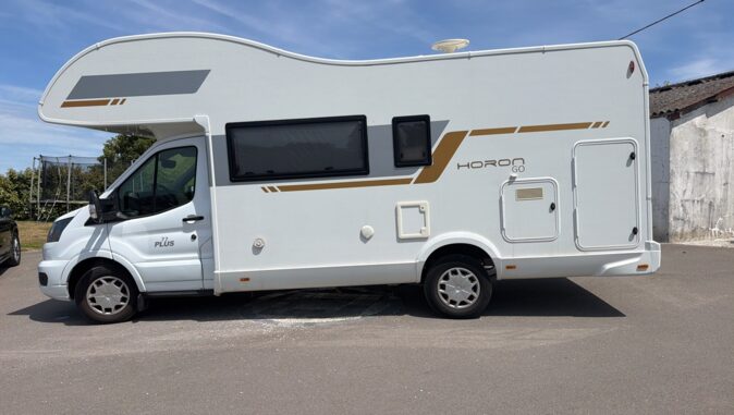 FORD CI (CARAVANS INTERNATIONAL) NACRE image
