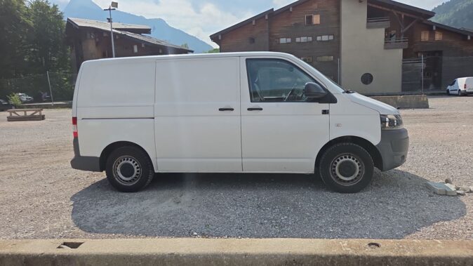 VOLKSWAGEN VOLKSWAGEN T5 TRANSPORTER 5 image