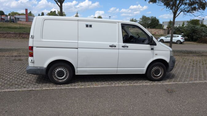 Volkswagen VOLKSWAGEN T5 image