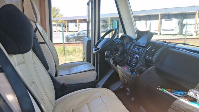 FIAT DUCATO III 2.3 MULTIJET 130 CV EU6 35L 3.5T RAPIDO SERIE 8 890 F image