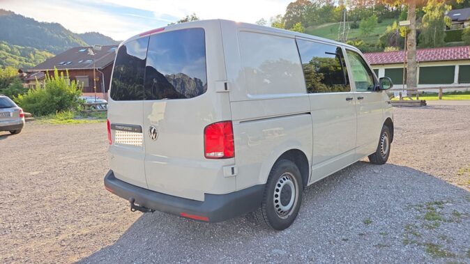 VOLKSWAGEN VOLKSWAGEN TRANSPORTER (T6 - 2015) 2.0 TDI 150 CH EU6 BUSINESS LINE PLUS 2.8T image