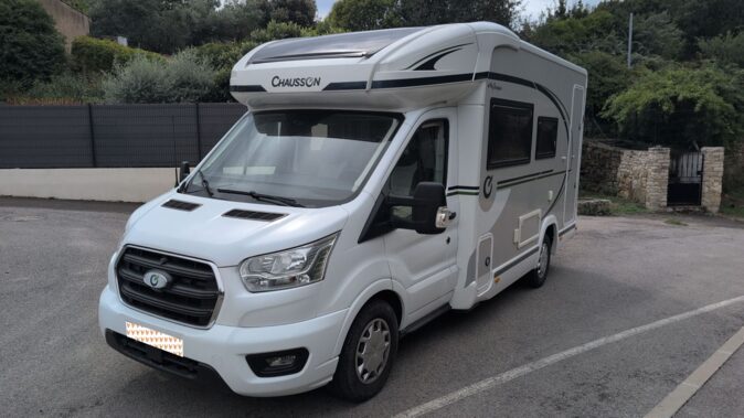 Ford Chausson Transit image