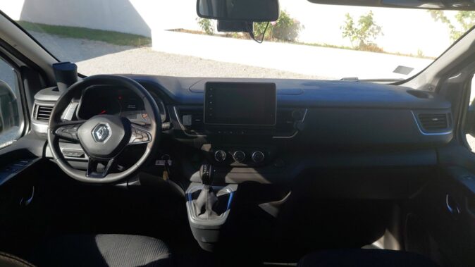 RENAULT  Trafic 3 image