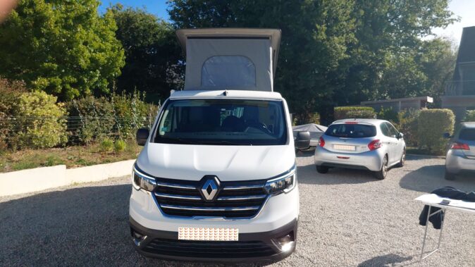 RENAULT  Trafic 3 image
