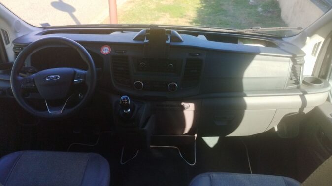 FORD FONT VENDOME FORTY VAN 4X4 image