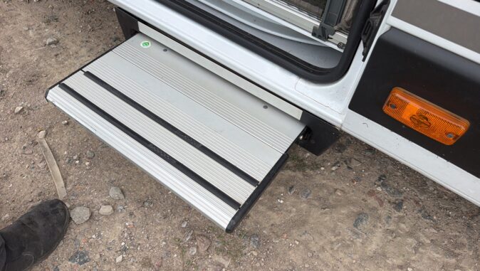 CITROEN 140 CV 2,2 litres HDI ELIOS 63 FAMILY image