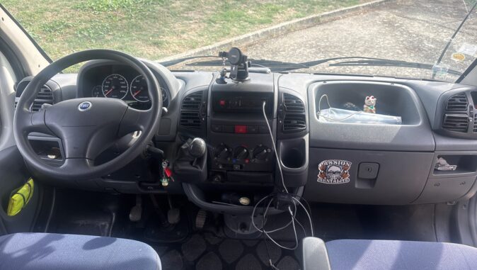 Fiat Ducato 2.8 JTD Mc Louis Glen 430w image