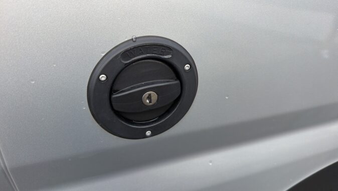FIAT 2,2L 140 ch boite auto 9 vitesses BENIMAR B144 image