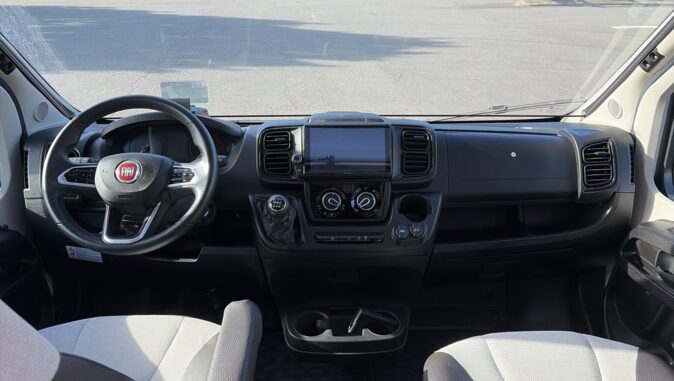 WEINSBERG FIAT 21.2 140 CV CARACOMPACT 600 MEG EDITION PEPPER image