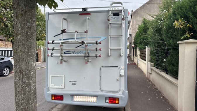 FIAT DUCATO III 2.3 MULTIJET 150 CV EU6 3.5T PILOTE VANS V 630 J3 image