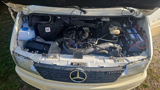 Mercedes Laika 312D image