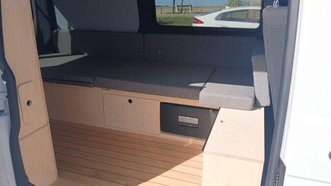VOLKSWAGEN SERGE PROPOSE TRANSPORTER T6.1 image