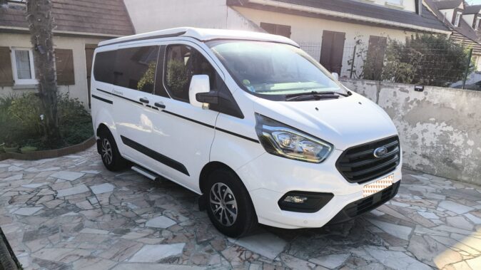 ford Panama P10 Transit Custom image