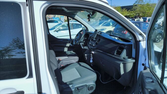 ford Panama P10 Transit Custom image