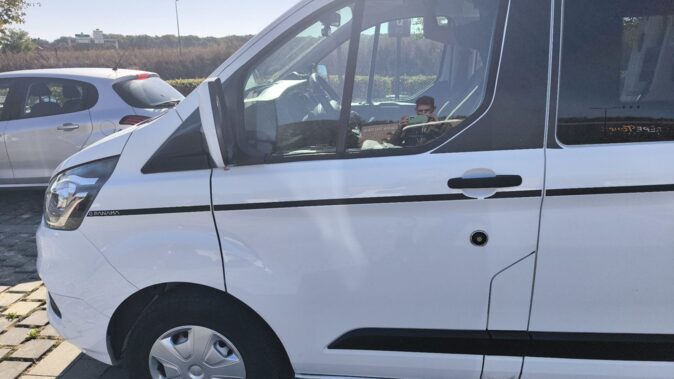 ford Panama P10 Transit Custom image