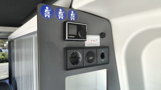 ford Panama P10 Transit Custom image
