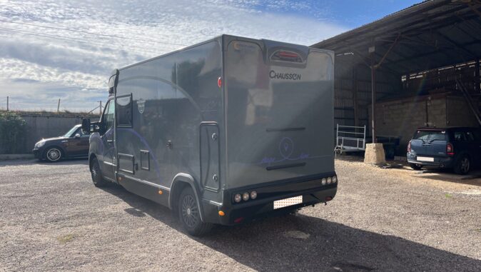 Renault Chausson Master image