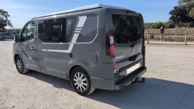 RENAULT Glénan Concept Cars Horizon Van 4 TRAFIC III 2l DCI 145 CV image