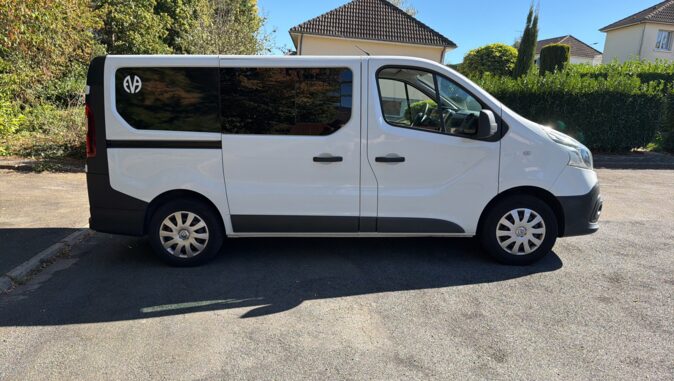 RENAULT RENAULT TRAFIC III 1.6 DCI 115 CH EU5+ CONFORT L1H1 2.8T image