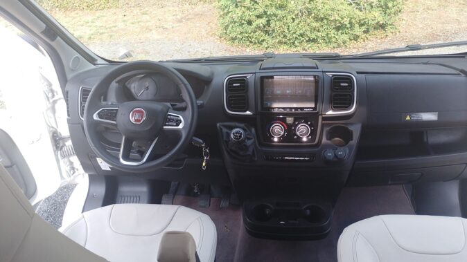 FIAT DUCATO III 2.3 MULTIJET 130 CV EU6 33 3.3T PILOTE VANS V 540 G image