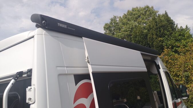 FIAT DUCATO III 2.3 MULTIJET 130 CV EU6 33 3.3T PILOTE VANS V 540 G image