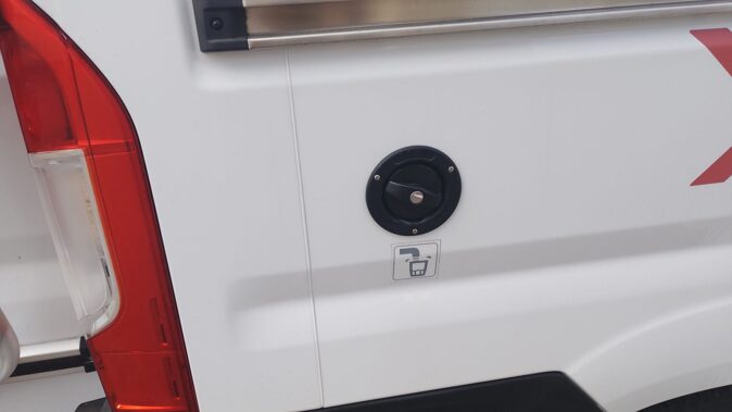 FIAT DUCATO III 2.3 MULTIJET 130 CV EU6 33 3.3T PILOTE VANS V 540 G image