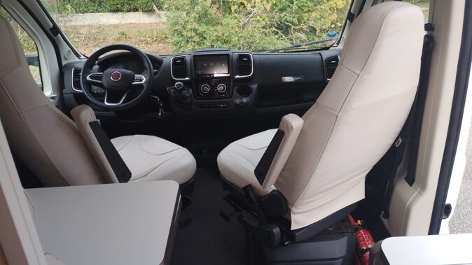FIAT DUCATO III 2.3 MULTIJET 130 CV EU6 33 3.3T PILOTE VANS V 540 G image