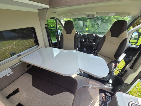 FIAT DUCATO III 2.0 MULTIJET 115 CH EU6 33 3.3T CHAUSSON TWIST V594 image