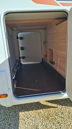 WEINSBERG FIAT 21.2 140 CV CARACOMPACT 600 MEG EDITION PEPPER image