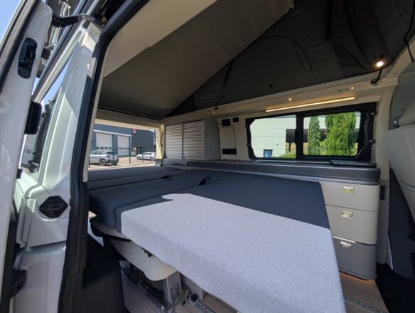VOLKSWAGEN TRANSPORTER (T6 - 2015) 2.0 TDI 150 CH EU6 4MOTION 3.1T VOLKSWAGEN CALIFORNIA BEACH image