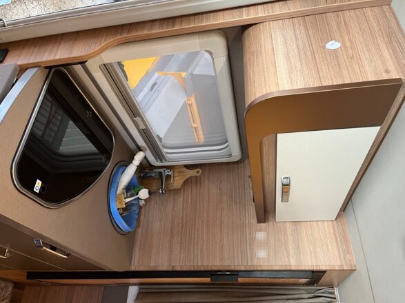 FIAT WEINSBERG CARA COMPACT ED PEPPER DUCATO image