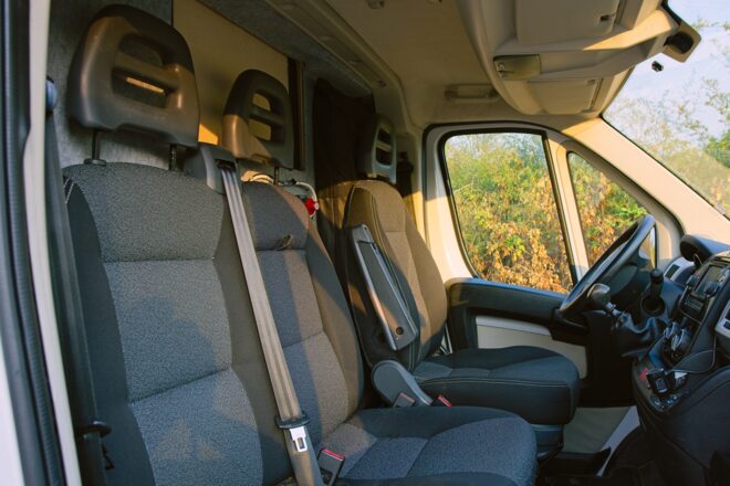 Fiat L3H2 2.3L 130 MultiJet Ducato image