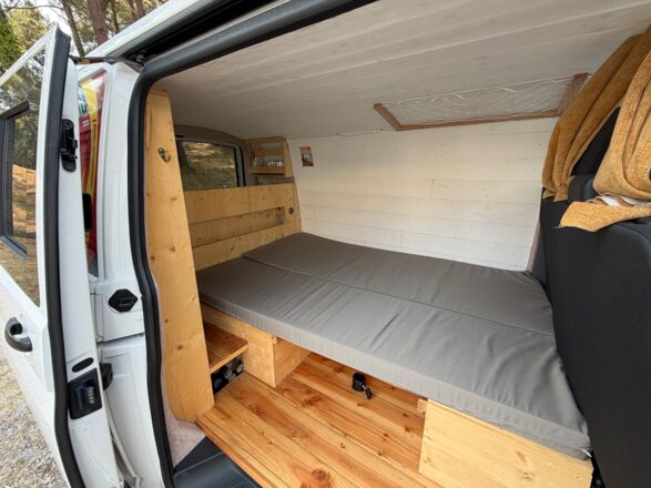 Volkswagen AUTRE T5 image