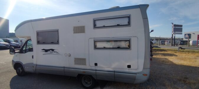 IVECO DAILY 35C18 3.0 TD 176 CV 3.5T LAIKA KREOS 3000 3002 image