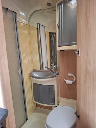 FIAT DUCATO SUNLIGHT CAPRON image