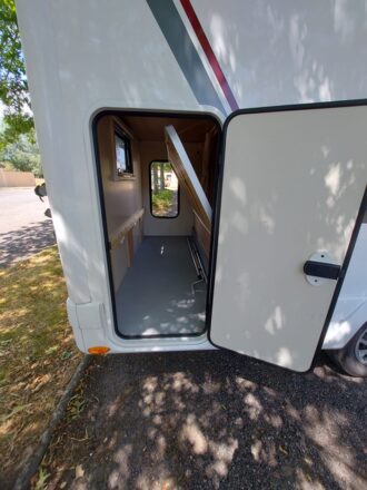 Ford Giottiline Transit image