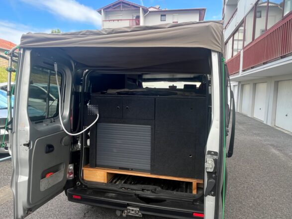 Renault Reimo Trafic image