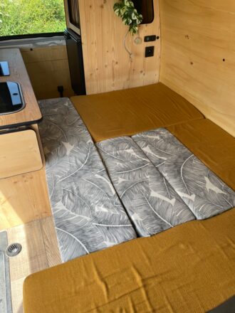 Volkswagen  Transporter 6 image
