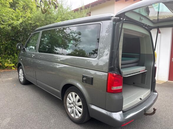 VOLKSWAGEN TRANSPORTER (T5) 2.0 TDI 140 CH 3.0T VOLKSWAGEN CALIFORNIA CONFORTLINE image
