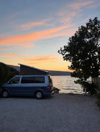 VOLKSWAGEN TRANSPORTER (T5) 2.0 TDI 140 CH EU5 DSG7 3.0T VOLKSWAGEN CALIFORNIA BEACH image