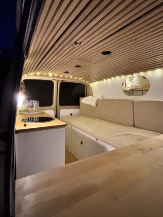 Volkswagen  Transporter image