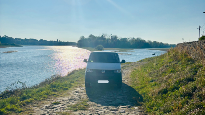 Volkswagen T5 Transporter image