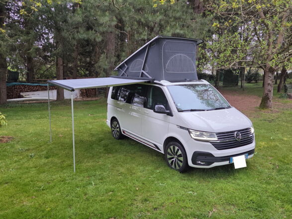 VOLKSWAGEN TRANSPORTER (T6 - 2015) 2.0 TDI 150 CH EU6 DSG7 4MOTION 3.1T VOLKSWAGEN CALIFORNIA OCEAN image